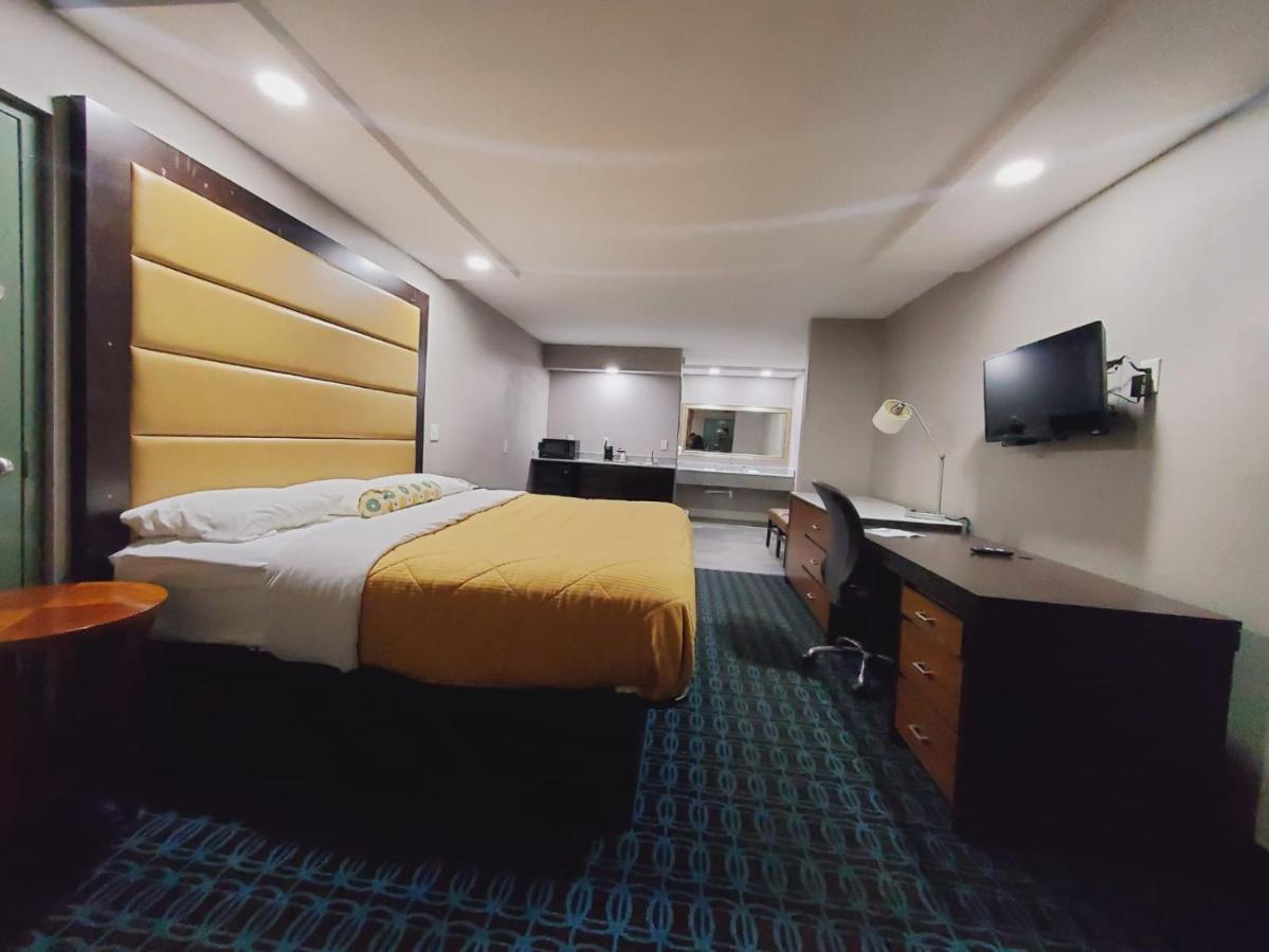 Scottish Inns & Suites Springdale Luaran gambar
