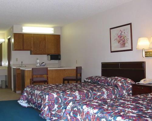Scottish Inns & Suites Springdale Bilik gambar